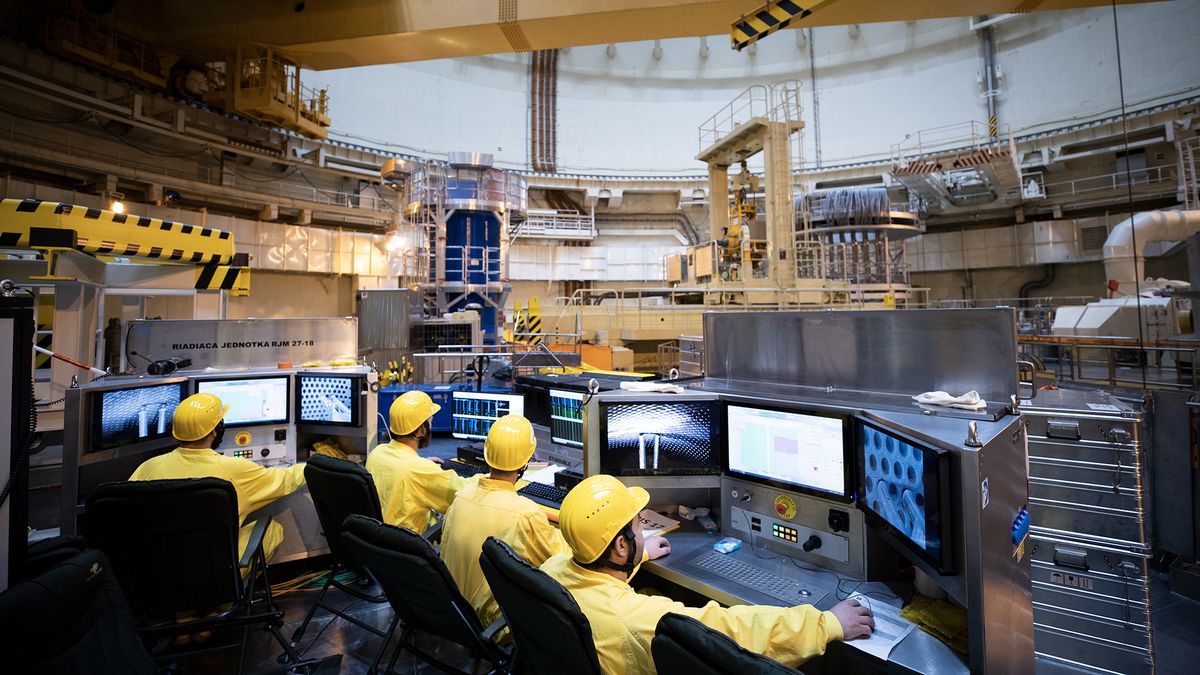 Cash Only: Výroba malých reaktorů může být nadějí pro český průmysl